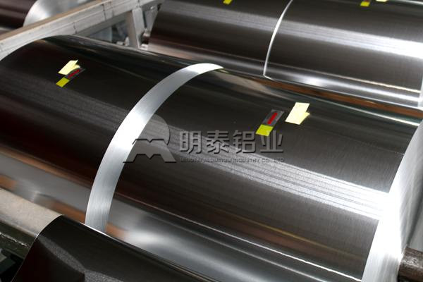 吃貨經(jīng)常舔的酸奶蓋，到底是用的哪種鋁箔做的？